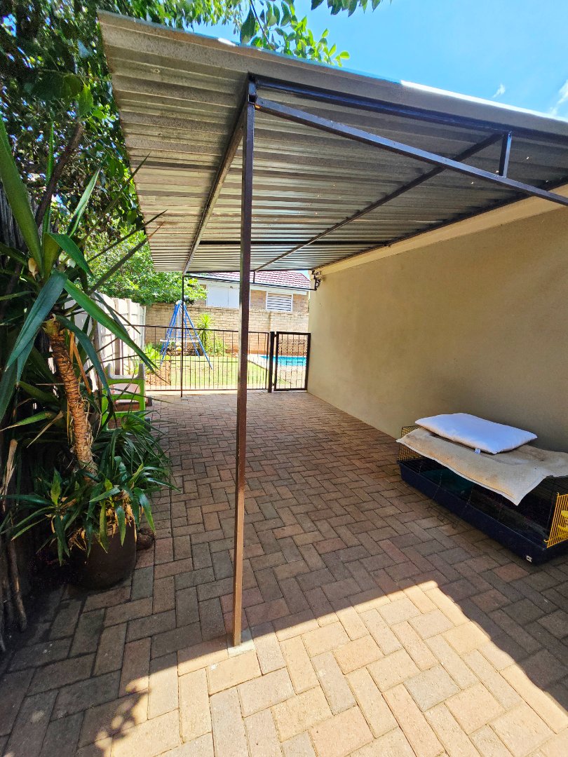 3 Bedroom Property for Sale in Songloed North West